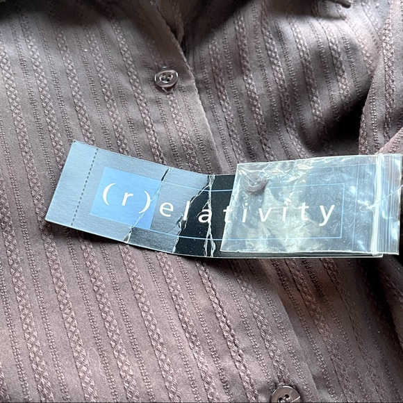 Relativity brown business casual button down shirt size large new with tags - Picture 5 of 5